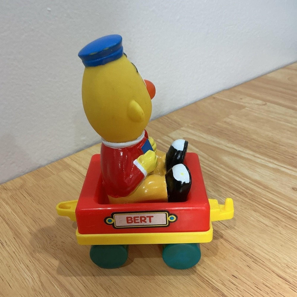 Vintage 1989 Illco Sesame Street Toy Train Big Bird, Bert and Cookie Monster - Picture 8 of 11